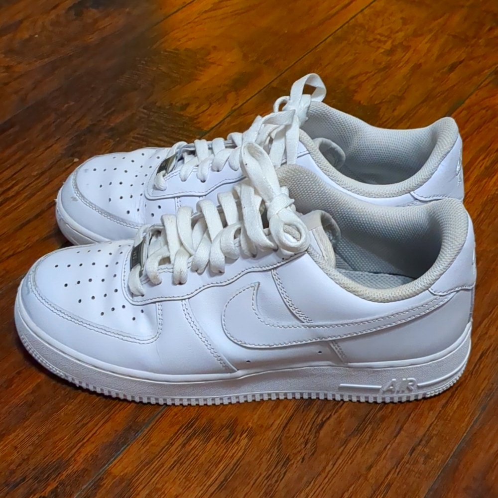 Nike Air Force unisex shoes 🤍